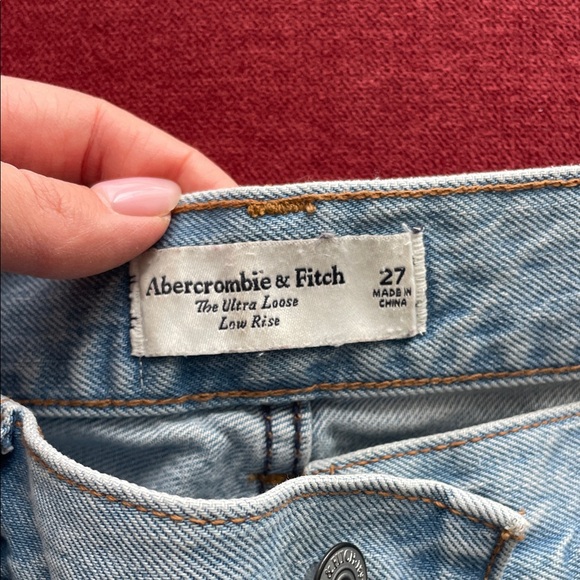 Abercrombie & Fitch Light Blue Straight Leg Jeans - Picture 2 of 2